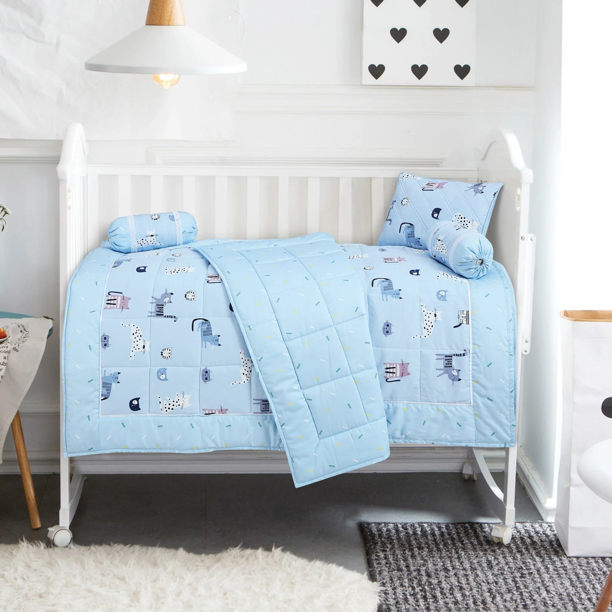 677065_avene-blue-cotton-baby-crib-bedding-set-with-comforter-784896.jpg